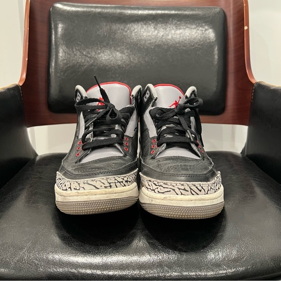 AIR JORDAN 3 Black Cement - Picture 3 of 7
